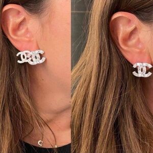 CHANEL Cc Silver crystal earrings